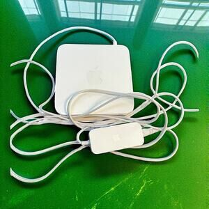 Apple AirPort Extreme A1408 5th Gen WiFi Base Station Dual Band Router White